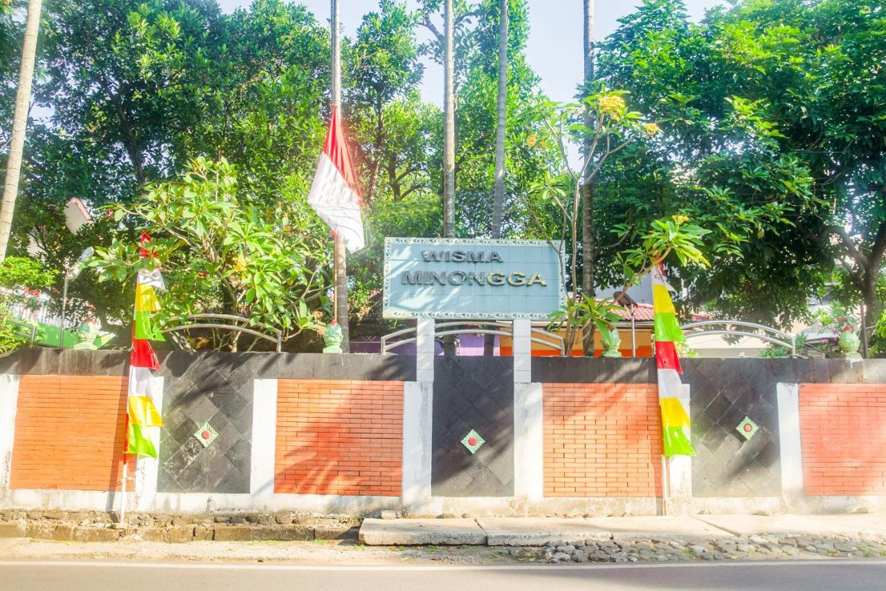 Urbanview Hotel Minongga Pondok Labu By Reddoorz Jakarta Exteriér fotografie