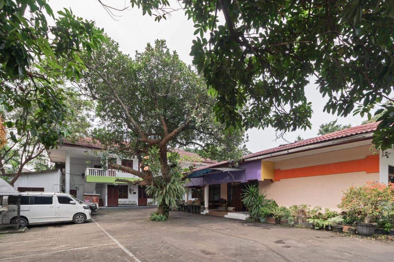Urbanview Hotel Minongga Pondok Labu By Reddoorz Jakarta Exteriér fotografie